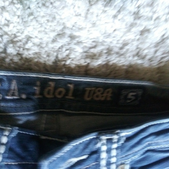 Jeans - Picture 3 of 4